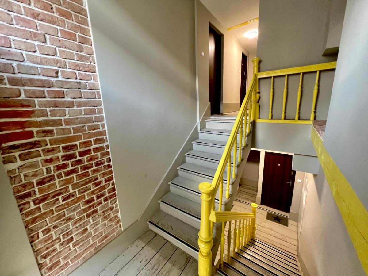 Red&Yellow Apartments Centrum 奥尔什丁 外观 照片