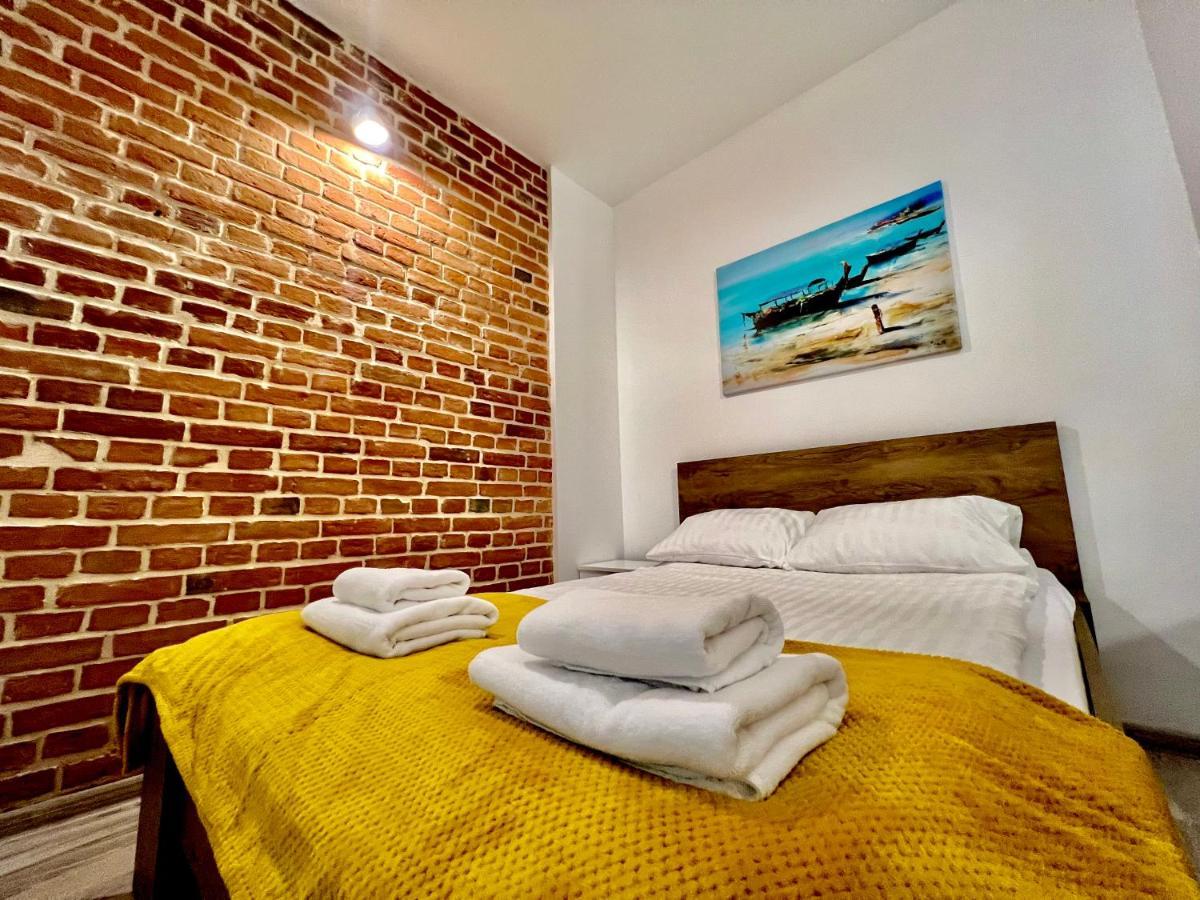 Red&Yellow Apartments Centrum 奥尔什丁 外观 照片